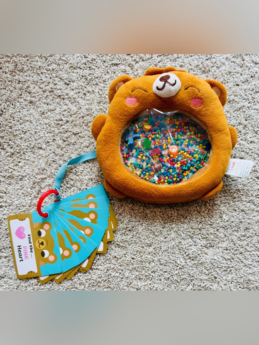 Chuckle & Roar Plush Bear Find & seek game / toy.